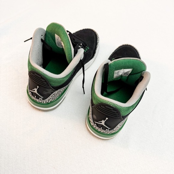 Air Jordan 3 Retro BLACK/PINE GREEN 2021 US Mens Sneakers Size 8 - Picture 4 of 8